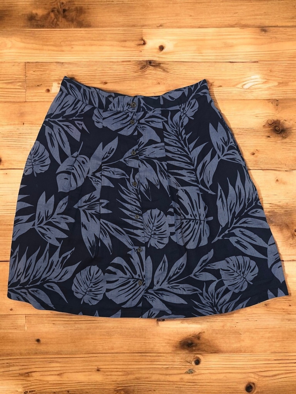 Brooks Brothers Navy Floral Button-Front Skirt